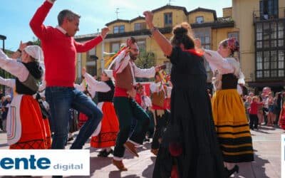 Zuloaga destaca el éxito de la primera edición de la Cultura Contraataca Origen Torrelavega para difundir el folclore y la música tradicional de Cantabria
