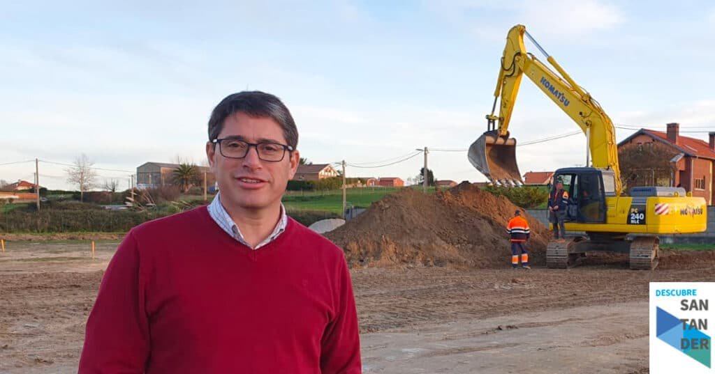 Noticias Santander Iniciadas las obras en el campo de fútbol 8 de San Román