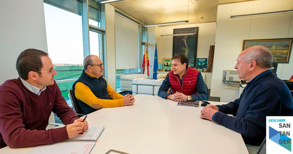 Noticias Santander Marcano apoya la apertura de una nueva industria de tratamiento y forjado en las instalaciones de Forjas de Cantabria de la mano de un grupo liderado por Jesús Mediavilla