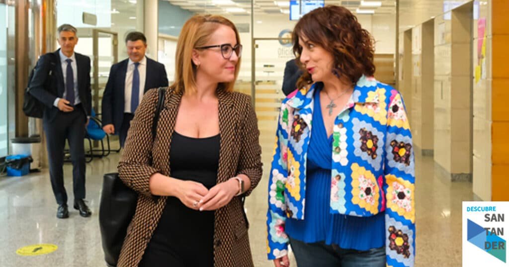 Noticias Santander El Gobierno alcanza un acuerdo con Correos para posibilitar el pago de tributos autonómicos y locales a través de su red de oficinas y de los carteros rurales