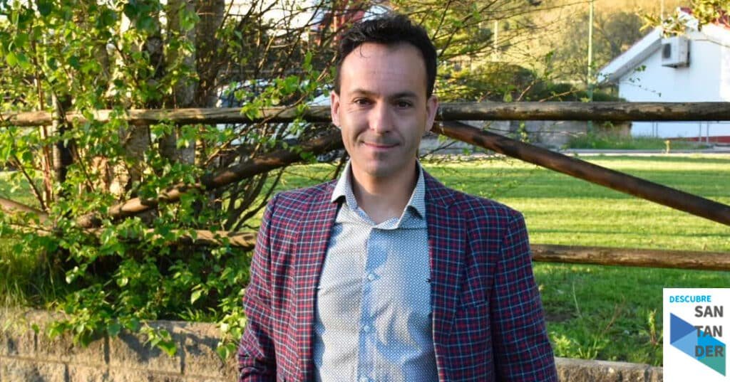 Noticias Pielagos Rubén Diego Carrera, ex consejero del Racing de Santander, refuerza la delantera de Luis Sañudo en la alternativa vecinal independiente de Piélagos