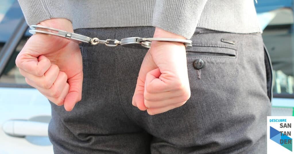 Noticias Santander Agrede a su mujer por una discusión en la Calle Simancas Santander