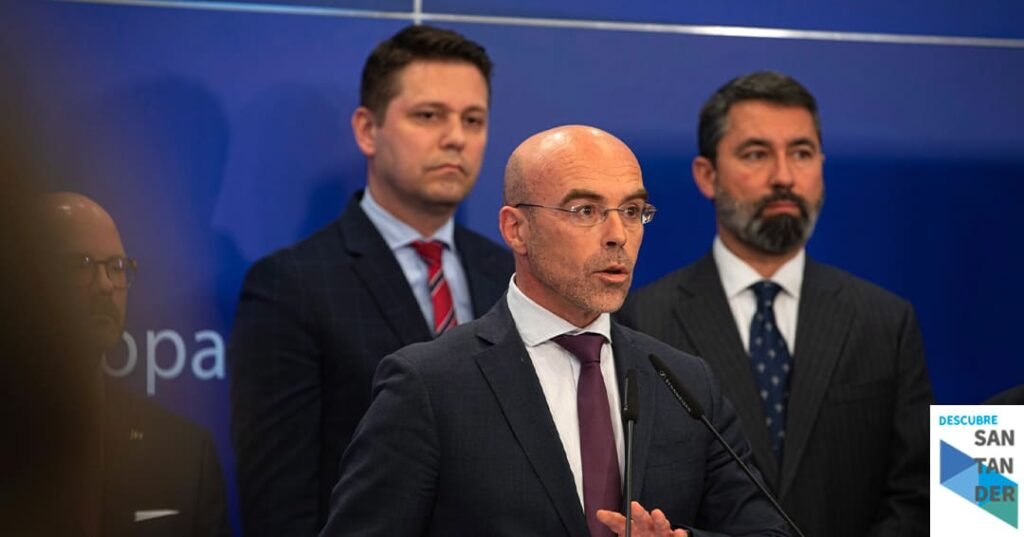 Noticias Santander Buxadé en Bruselas Sánchez es un peligro para la protección de las fronteras europeas