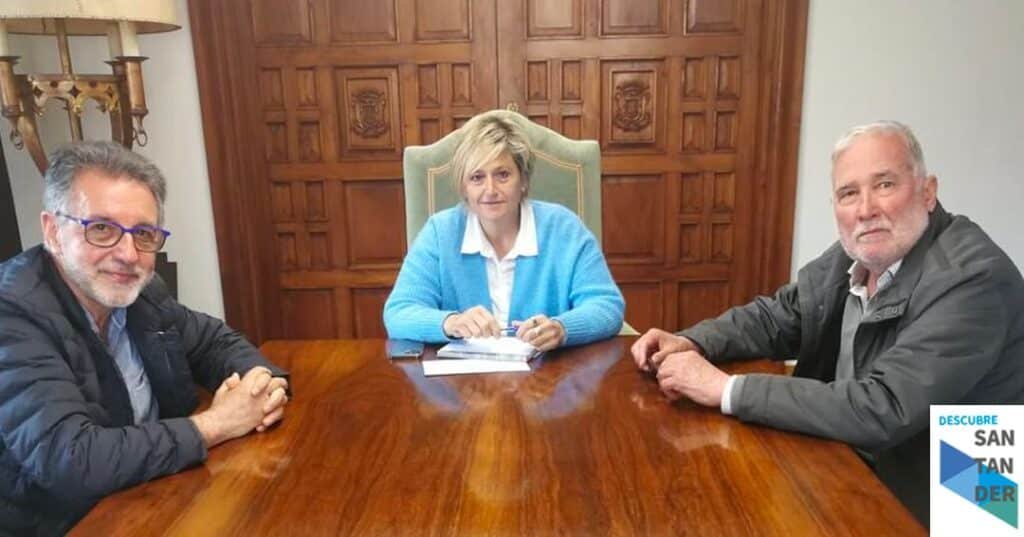 Noticias Santander Camargo dedicará una plaza a los maestros y maestras en su reconocimiento a su labor