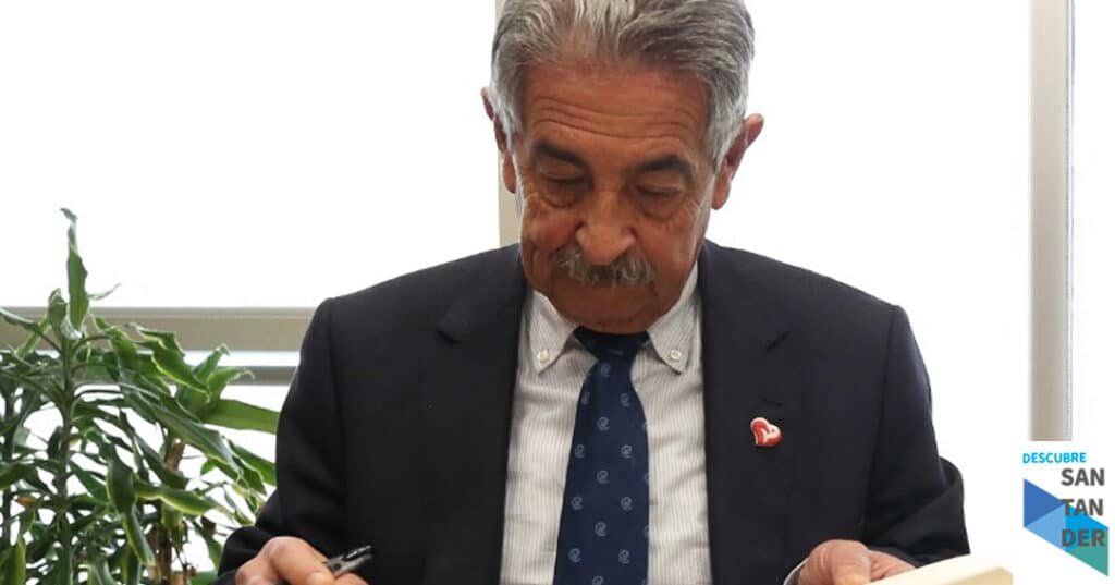 Noticias Santander El presidente de Cantabria firma el decreto de convocatoria de las elecciones autonómicas del 28 de mayo