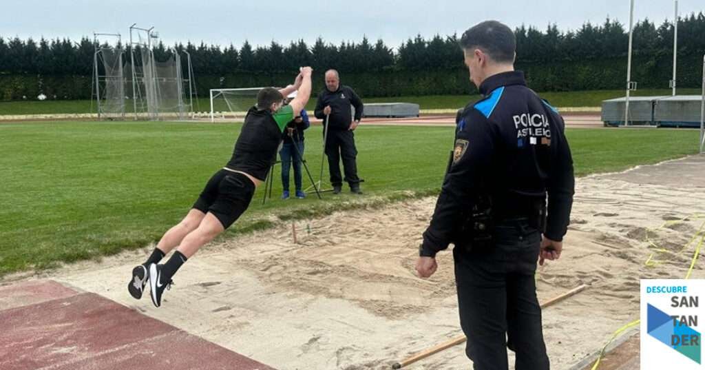 Noticias Astillero La plantilla de policía local de Astillero sigue en crecimiento