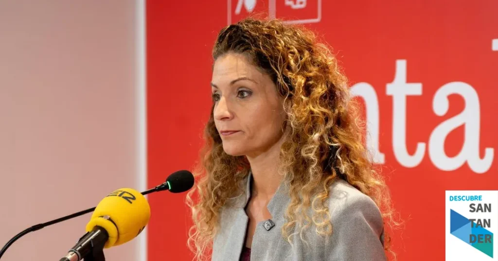 Noticias Cantabria PP y PRC llevan décadas gestionando los espacios naturales protegidos como El Puntal sin aplicar medidas que eviten el botellón