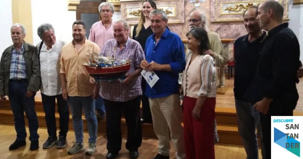 Noticias Suances Pipi Campuzano recibió el Premio Coralia 17 en la clausura de la XVII edición del encuentro coral