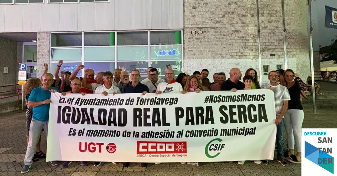 La plantilla del SERCA se moviliza en coincidencia con las fiestas de Torrelavega para avanzar en su adhesión al convenio municipal
