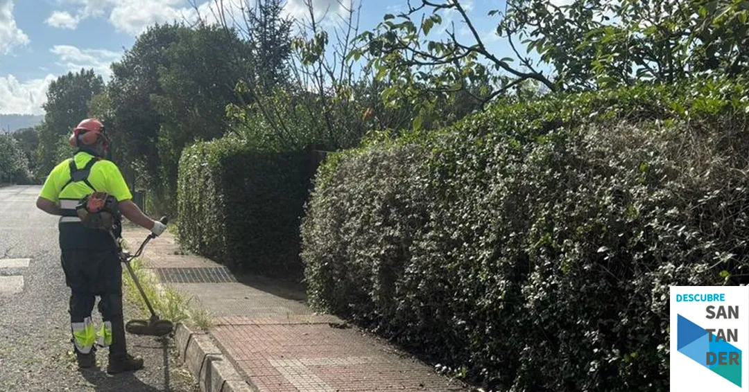 El Ayuntamiento de Camargo refuerza los trabajos de saneamiento urbano con patrullas medioambientales