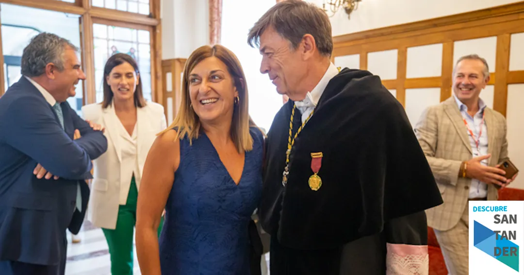 Buruaga reclama al Gobierno central más financiación y más autonomía para la UIMP en la clausura de los Cursos de Verano