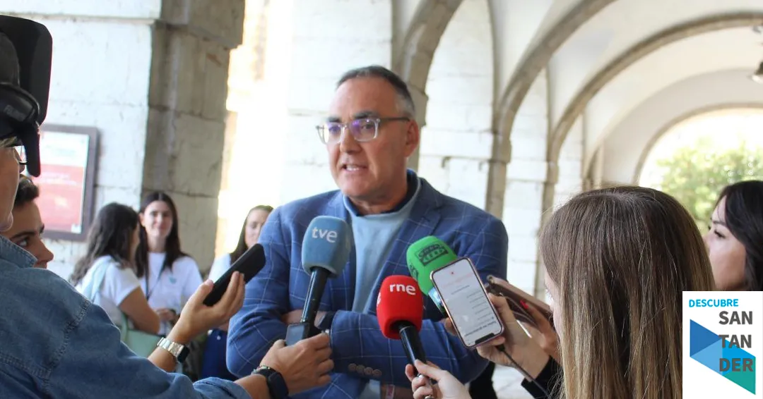 El PSOE comparte la reivindicación de las enfermeras del Hospital de Laredo y exige soluciones