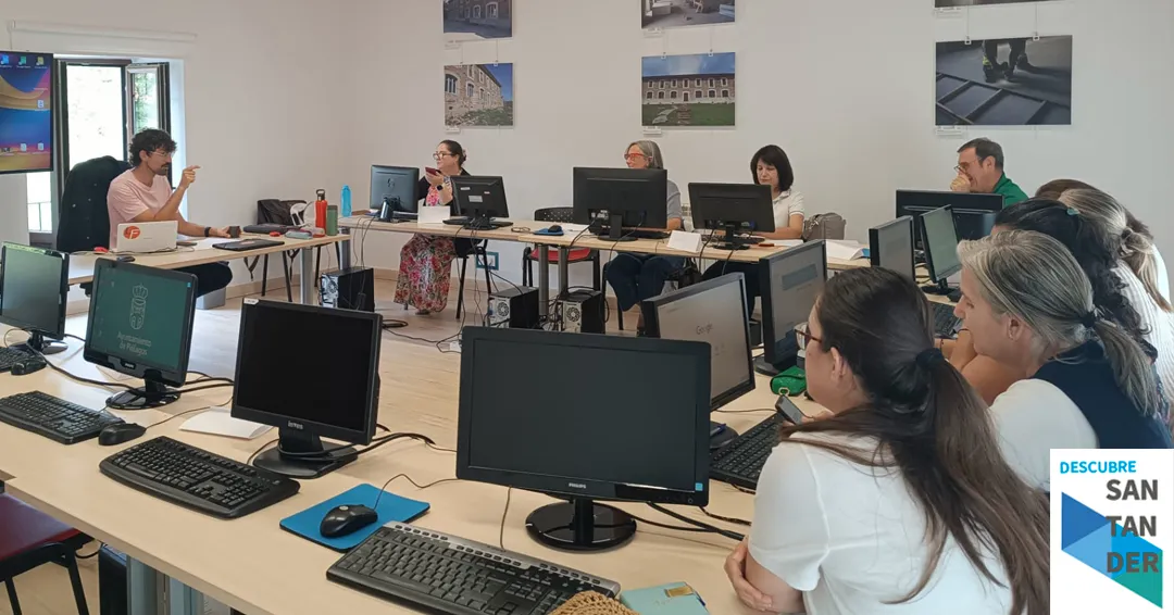 Vecinos parados de larga duración mejoran su competencia digital para abrirse nuevas oportunidades profesionales en el VI Programa AME de Piélagos