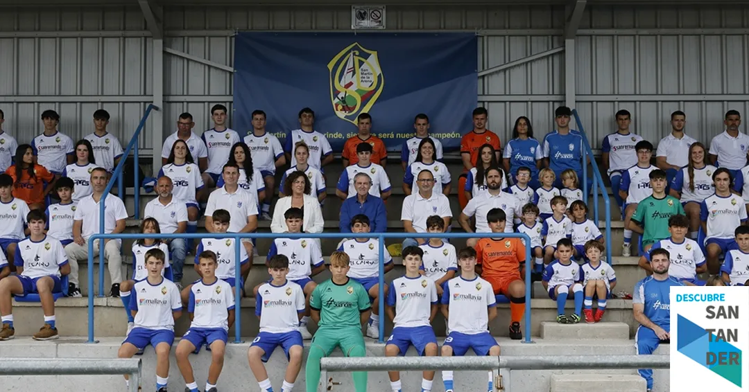 Presentadas oficialmente las Escuelas Deportivas Municipales de fútbol de Suances y los equipos del S.D. San Martín de la Arena