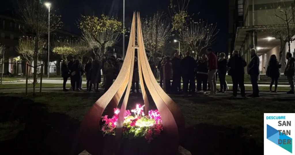Noticias Astillero "Luz infinita" el nuevo monumento inaugurado en Astillero