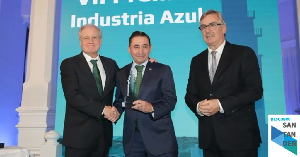Noticias Cantabria Arasti destaca la trayectoria empresarial de Tony Fernández Jove