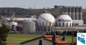 Noticias Marina de Cudeyo CCOO y UGT se movilizan el 2 de diciembre en Dynasol por la jornada pactada en el convenio colectivo