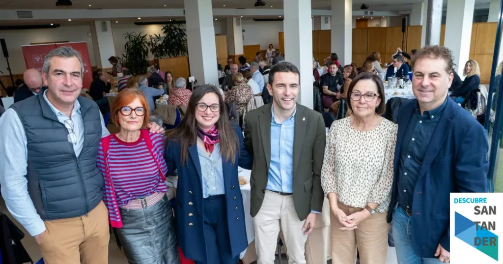 Noticias Cantabria Pedro Casares reivindica a Agustín Ibáñez y Maxi Valle como “dos demócratas imprescindibles” en la celebración del Día de la Constitución del PSOE de Santoña