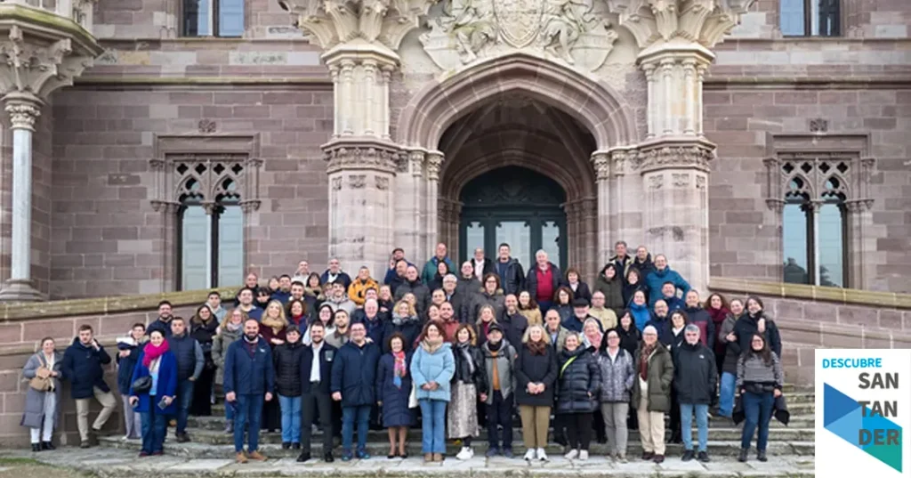 Noticias Comillas Cerca de 80 representantes de municipios de toda España conocieron de primera mano las estrategias de gestión turística de Comillas
