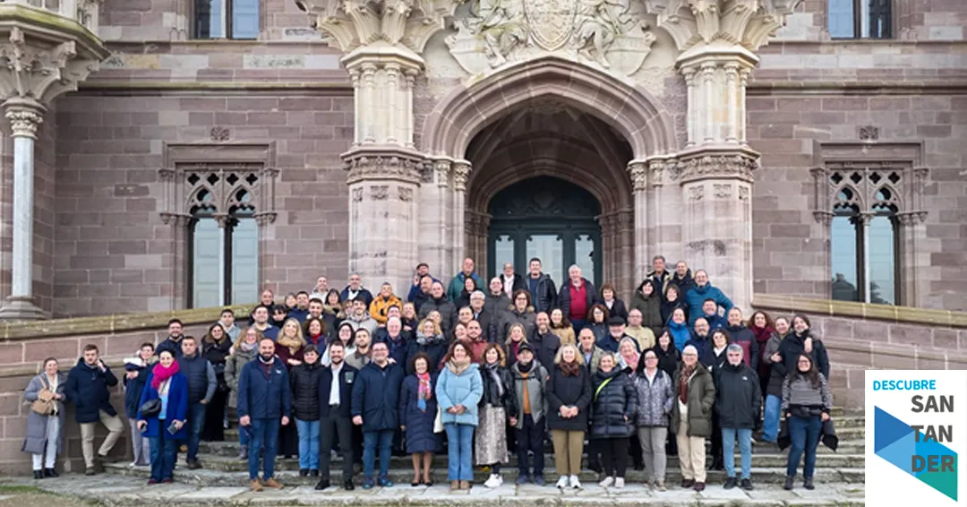 Cerca de 80 representantes de municipios de toda España conocieron de primera mano las estrategias de gestión turística de Comillas