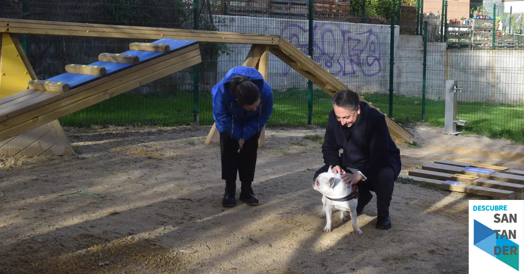 Piélagos pone en servicio el segundo parque canino del municipio en el Barrio Salas de Liencres
