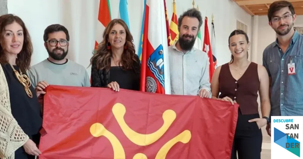 Noticias Cantabria Los jóvenes del PRC piden al Parlamento que incluya el lábaro en la conmemoración del aniversario del Estatuto de Autonomía
