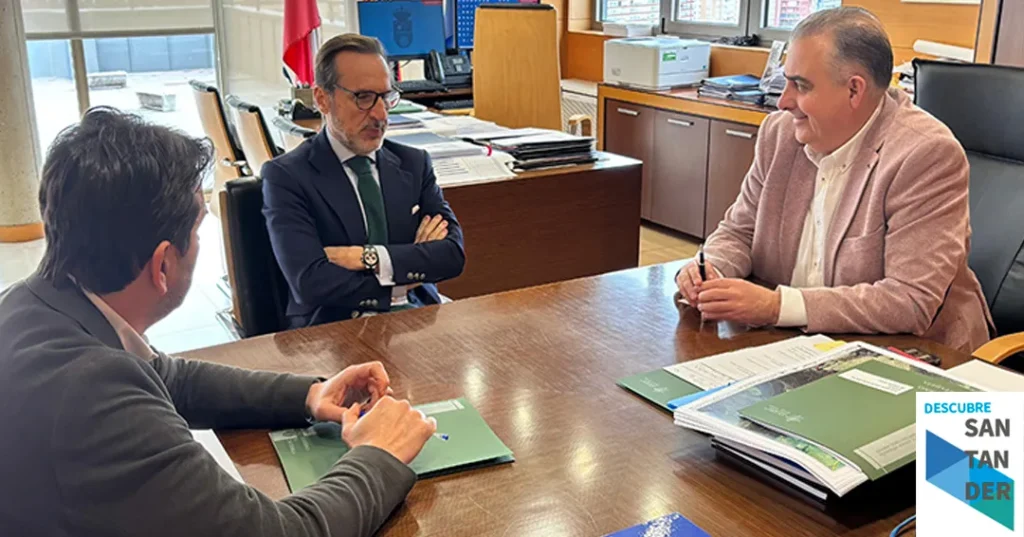 Noticias Penagos Media comparte con el presidente de UNO Logística las oportunidades que ofrece Cantabria para el desarrollo de proyectos logísticos estratégicos