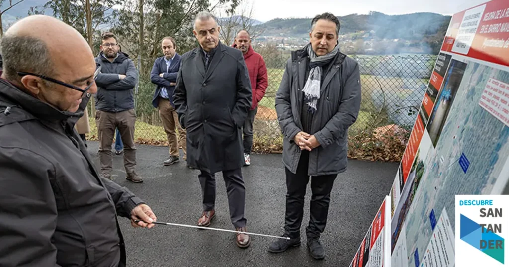 Noticias Piélagos Media inaugura las obras de renovación de la red de abastecimiento de agua del barrio Naveda en Quijano