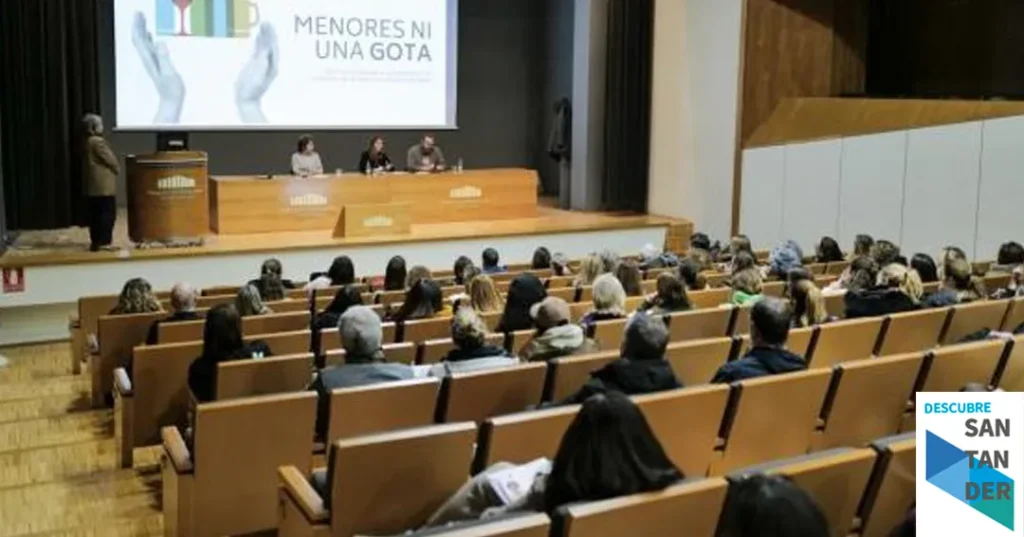 Noticias Santnader Más de 100 familias asistieron a la charla de ‘Supernanny’ sobre alcohol en menores