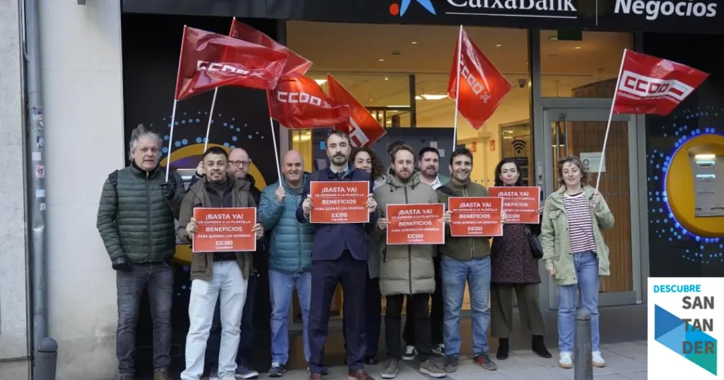 Noticias Santander CCOO se moviliza con la plantilla de CaixaBank ante la presión que sufre a pesar de los beneficios récord de la entidad