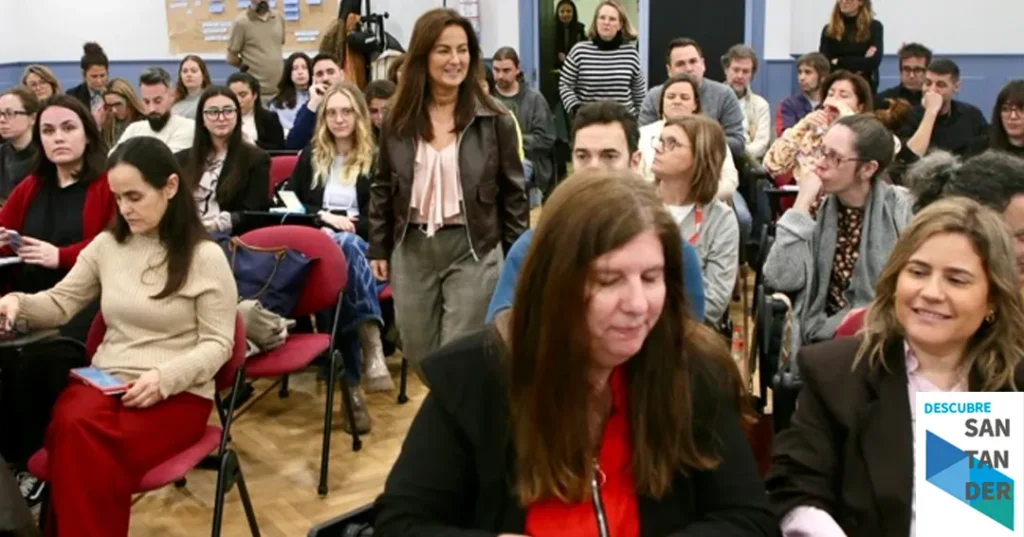 Noticias Cantabria El Gobierno avanza en la elaboración del I Plan Integral de Juventud de Cantabria con un encuentro de profesionales y la formación de 15 mesas temáticas por áreas de actuación