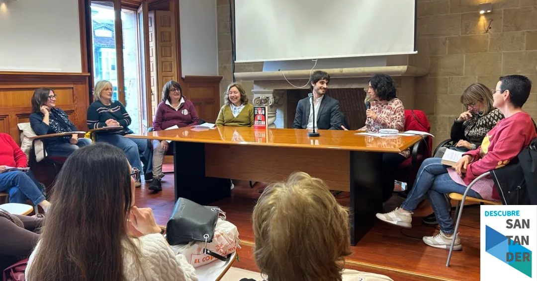 Reinosa acoge una ruta literaria con 110 participantes de clubs de lectura inspirada en ‘El hijo del asesino’