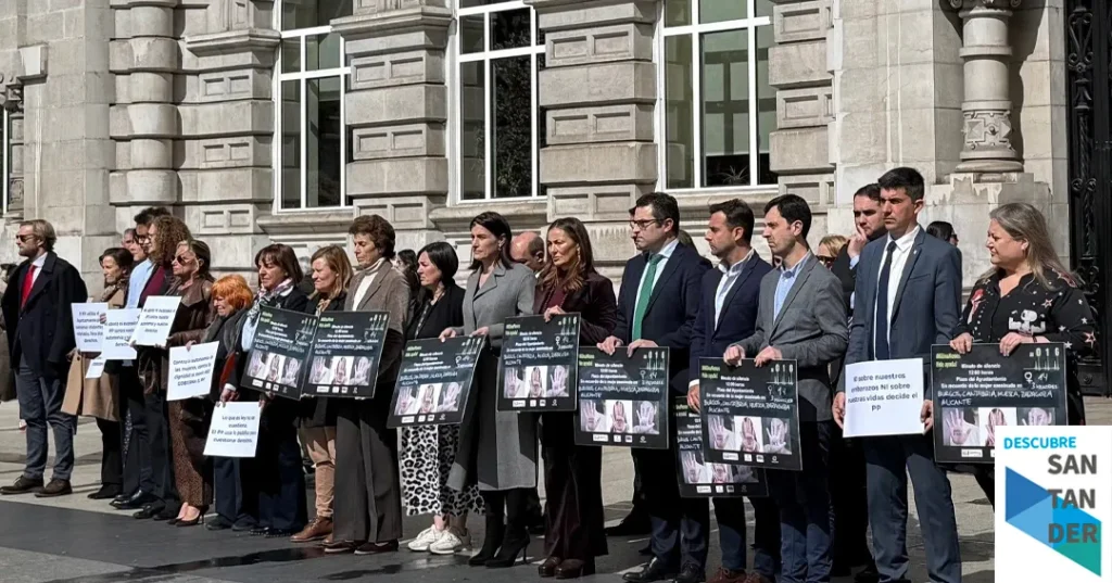 Noticias Santander Santander recuerda a las últimas cuatro mujeres y una menor asesinadas por violencia de género