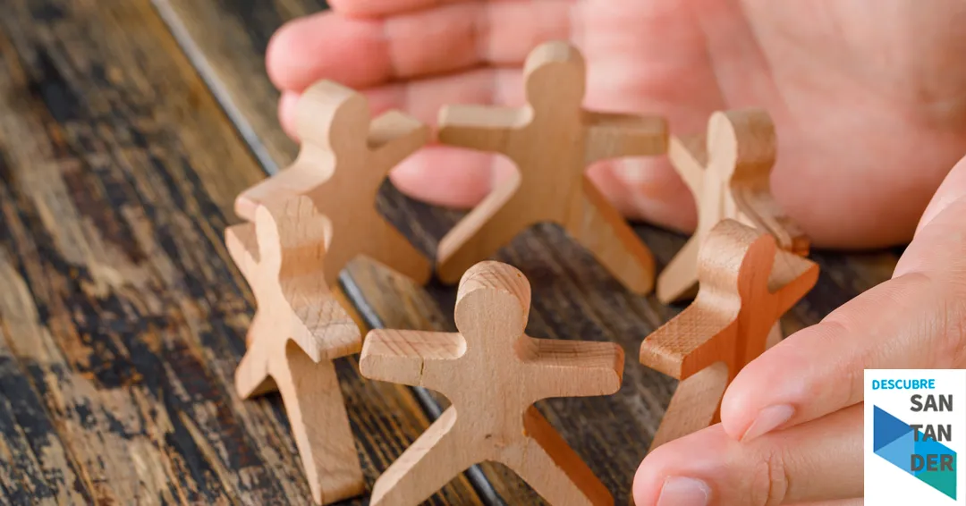 ‘Oncovecinas’, un podcast de divulgación oncológica comunitaria, ganador del I Concurso de Proyectos de Humanización de Valdecilla