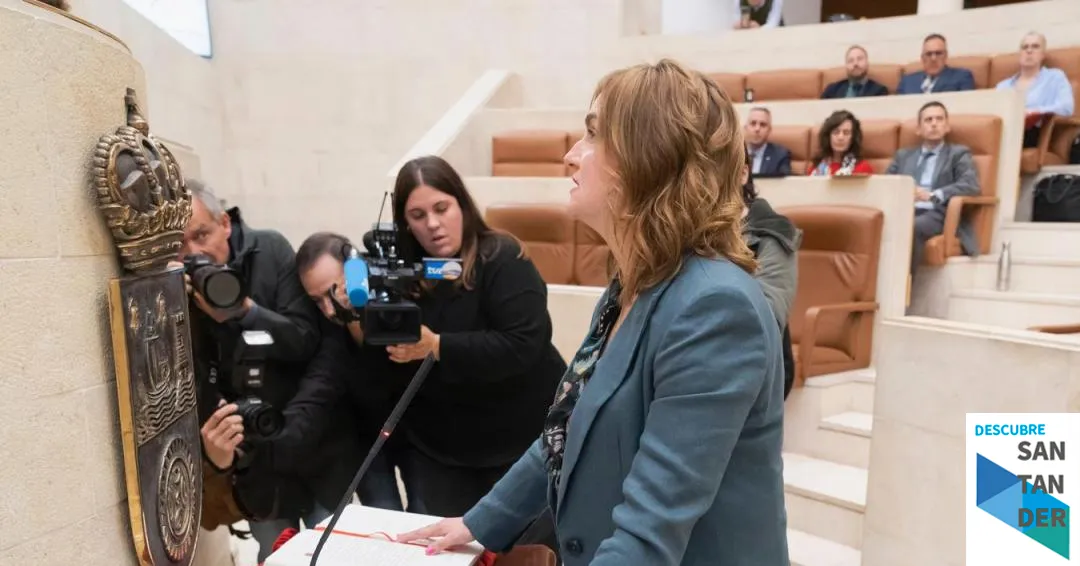 Ana Obregón toma posesión como diputada del PRC