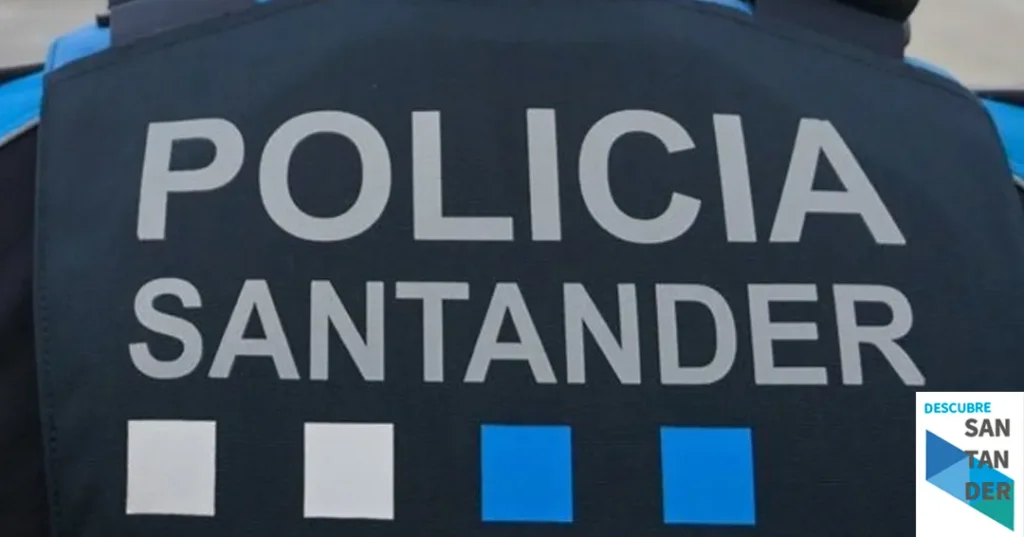 Una huida imposible: termina con el coche volcado en Santander